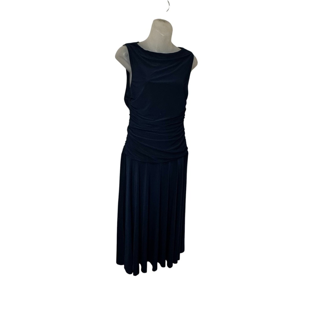ASTR The Label Melisandre Navy Midi Dress Ruched Sleeveless Elegant Size M - Picture 6 of 12